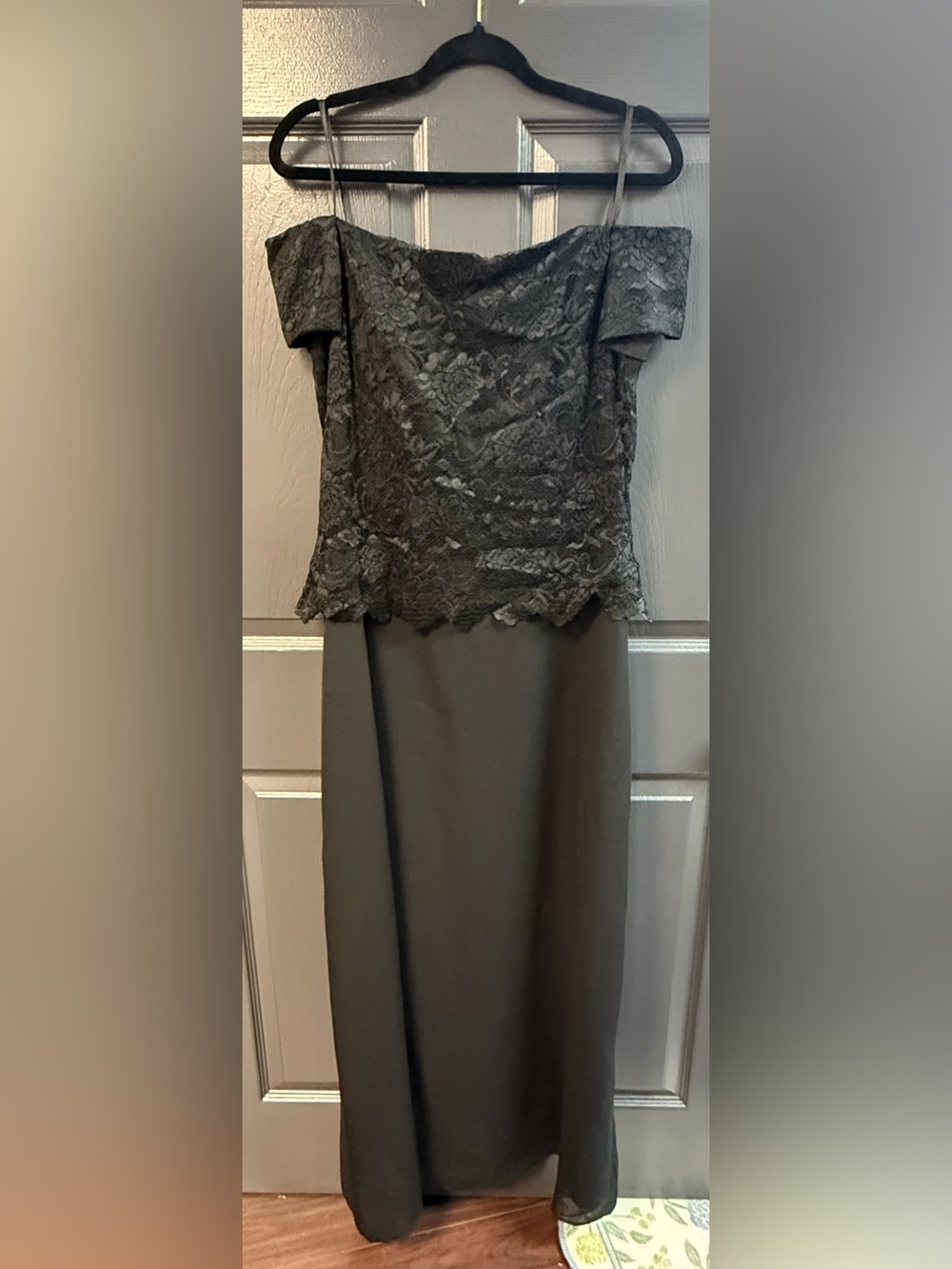 Chadwicks Black Lace Off-Shoulder Evening Dress